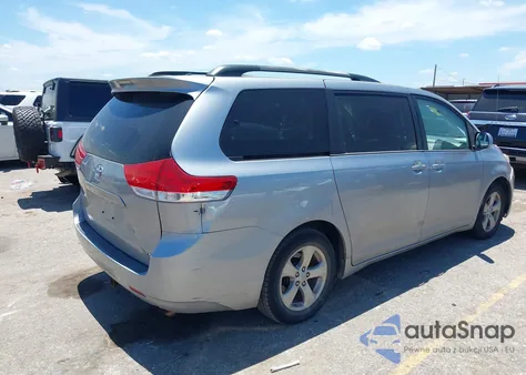 2013 Toyota Sienna Le V6 8 Passenger from USA, damaged, VIN 5TDKK3DC5DS329370